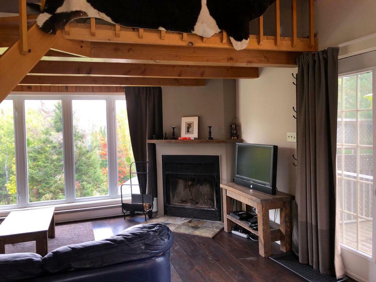 Chalets Et Studios Le Vent Du Nord Lac-Superieur エクステリア 写真